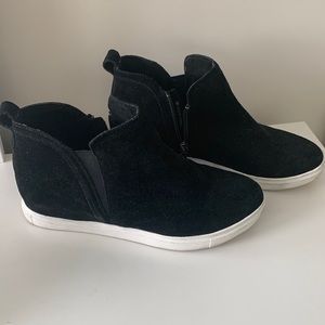 Blondo Georgette Waterproof Wedge Sneaker (Size 8.5M)